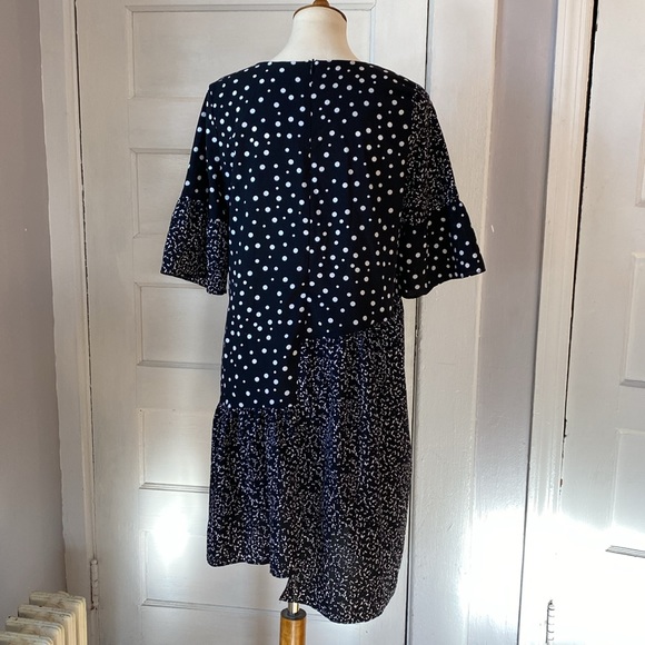 Caara Black and White Polka Dot Shift Dress, Size M - Picture 7 of 14